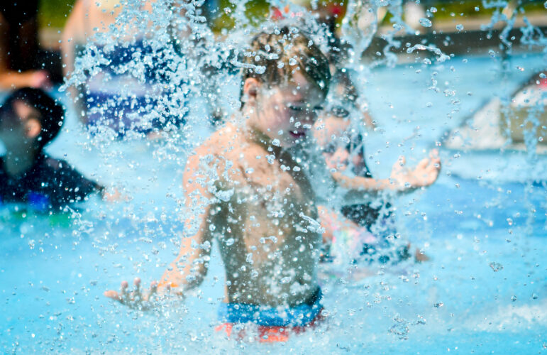 Library to host free pool party